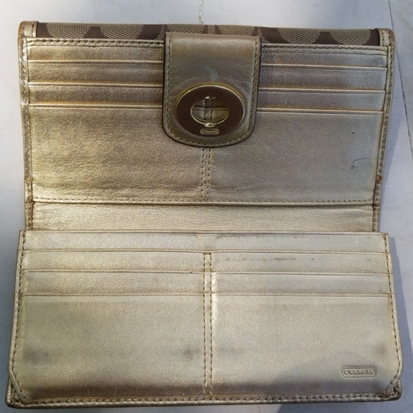 Wallet - Picture 3 of 3